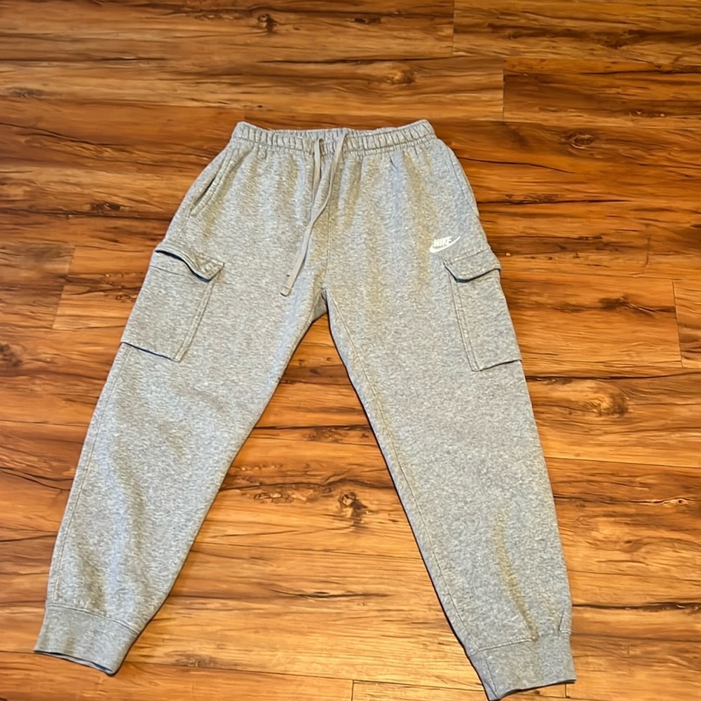 Nike Gray Cargo Sweatpants Joggers